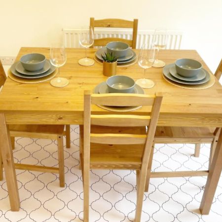 Cosy Family Home - Coventry City Centre - Entire House 외부 사진